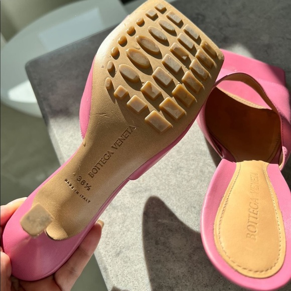 Bottega Veneta Sandals - Picture 6 of 8